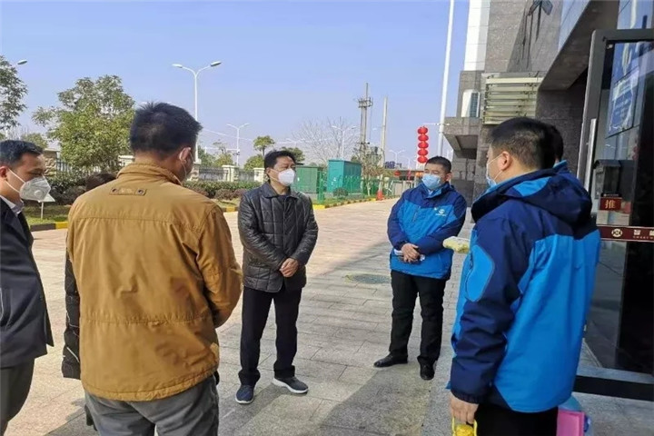 集团党委书记、董事长谢荣华检查新冠病疫情防控工作