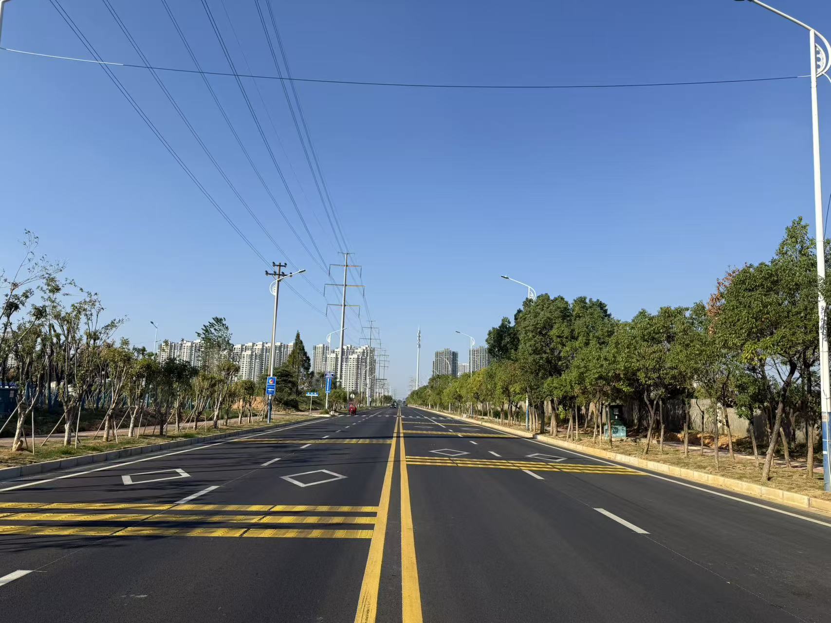 曰修路提升改造工程顺利完工
